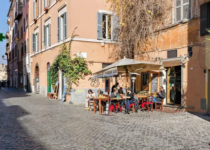 Enchanting Loft In Trastevere Tatil Evi *