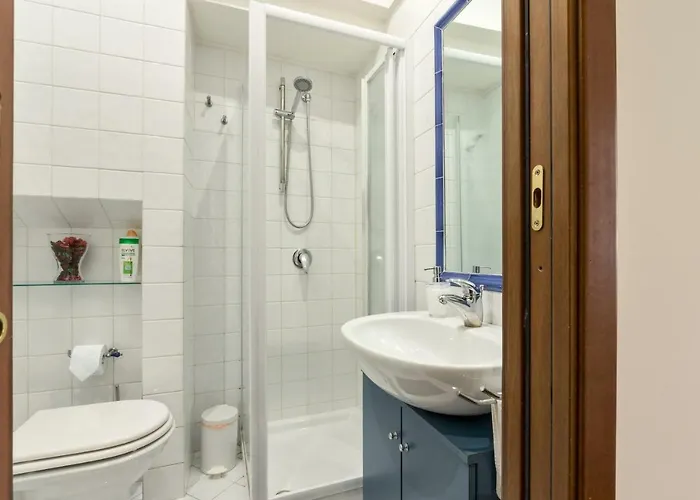 Tatil Evi Enchanting Loft In Trastevere Roma