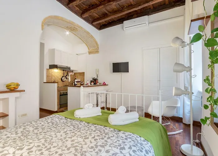 Enchanting Loft In Trastevere